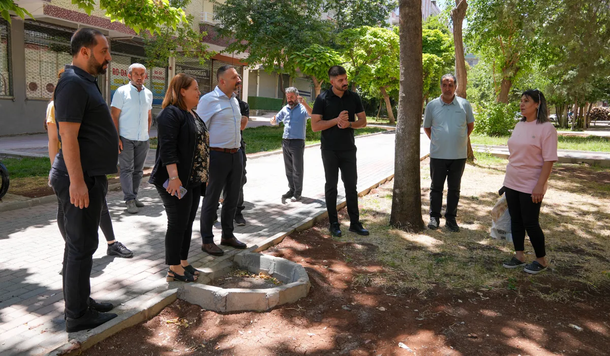 Eşbaşkan Ayaz, Kore Gazileri Parkı'ndaki çalışmaları inceledi