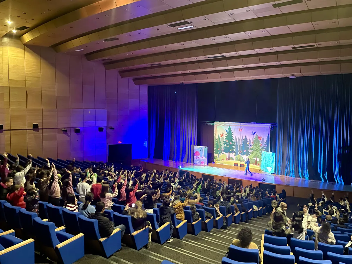 Çocuklar için sanat etkinlikleri sürüyor