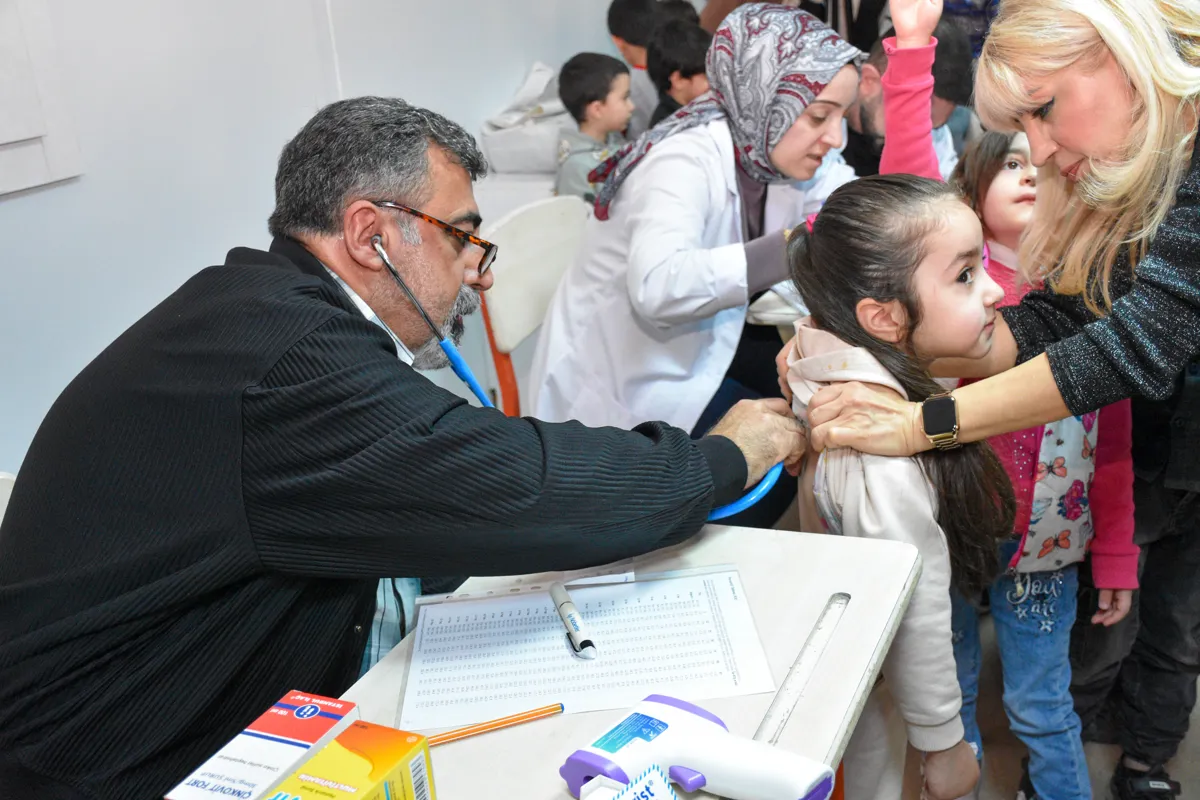 Çocuklara Sağlık Taraması Yapıldı