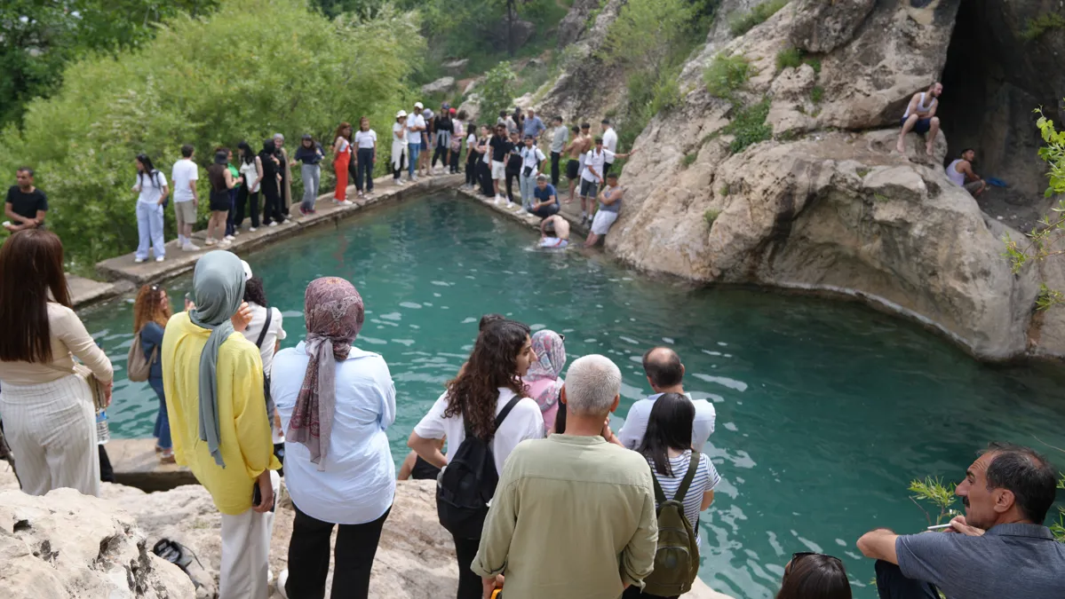 Üniversite öğrencileri için Lice'de doğa yürüyüşü düzenlendi