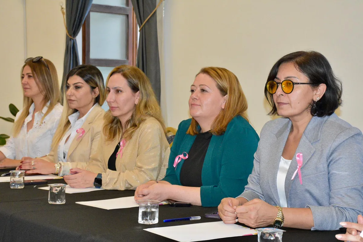 Eşbaşkan Ayaz iş kadınlarıyla bir araya geldi