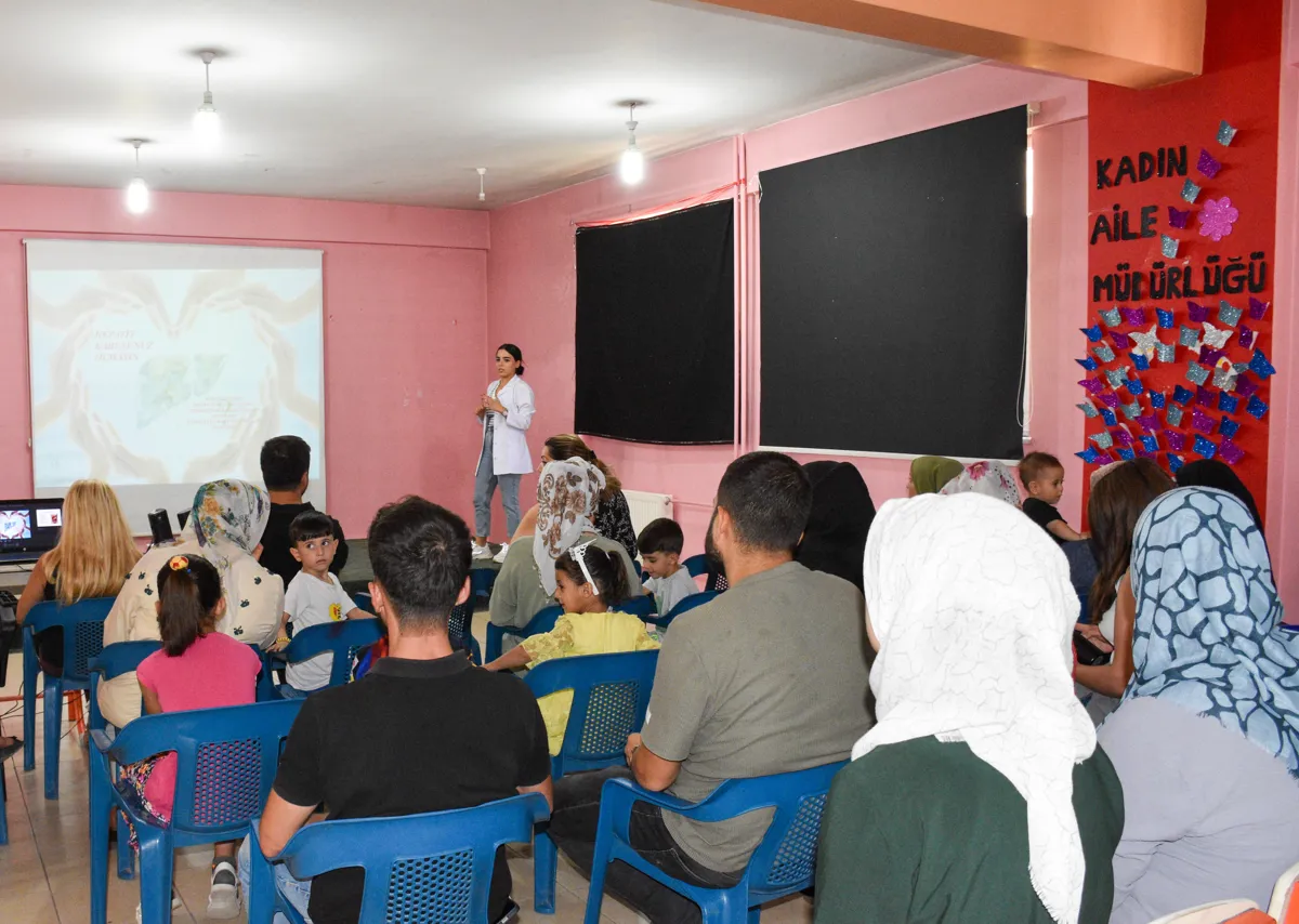 Hepatite karşı farkındalık yaratmak amacıyla seminer düzenlendi