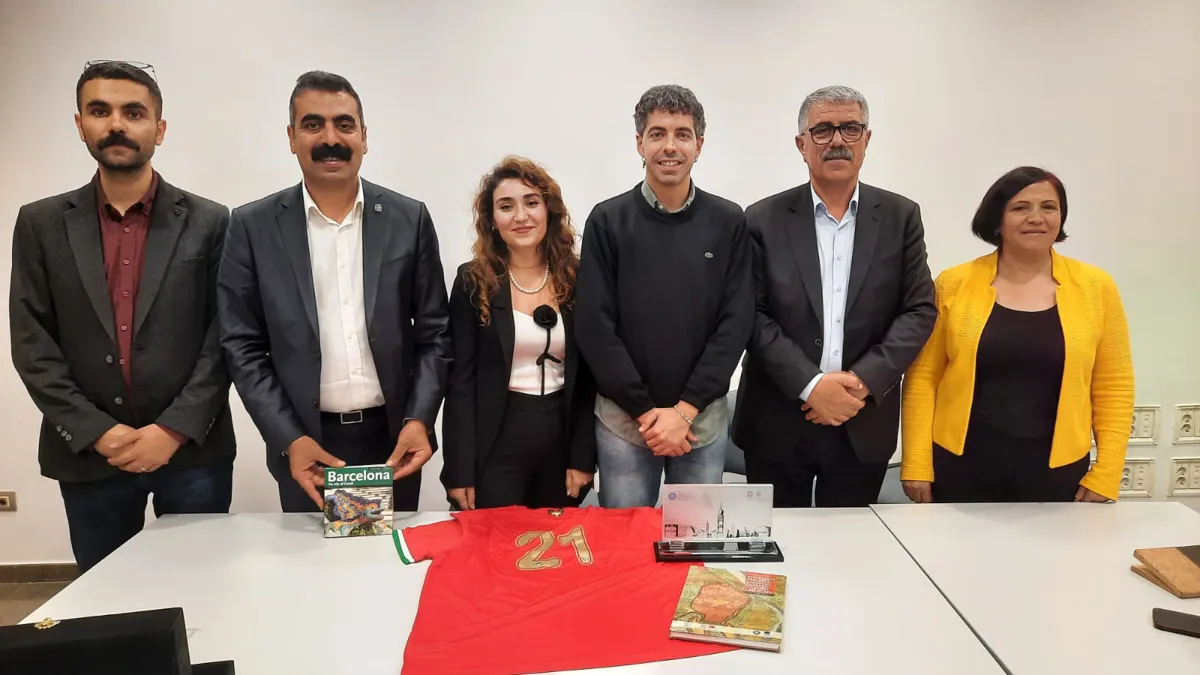 Eşbaşkan Çelik Barselona'da temaslarını sürdürüyor