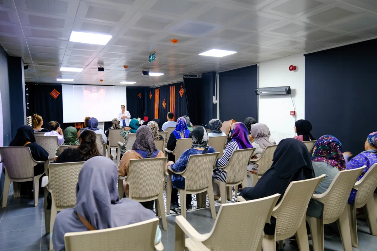 Halk Sağlığı Haftası: Kadınlar için kolon kanseri eğitim semineri düzenlendi