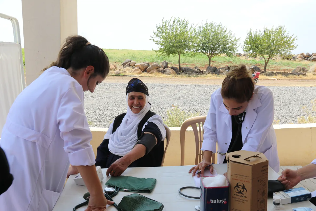 Sağlık Merkezi ile Anadilde, Ücretsiz ve Erişilebilir Sağlık Hizmeti Sunuluyor