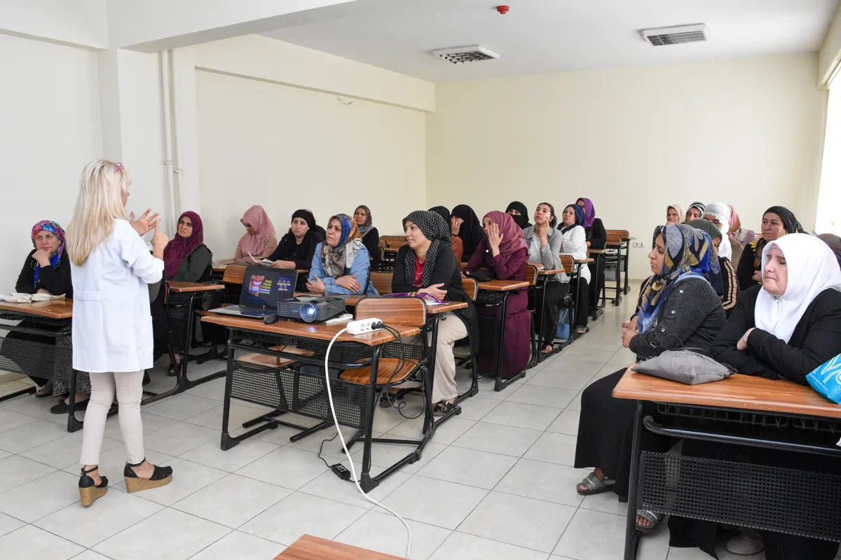 Ji bo jinan semînerek li ser paqijiya kesane hat lidarxistin