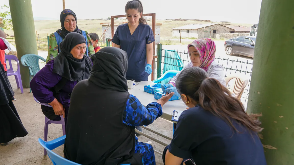  Tezharap’ta kadınlar ve çocuklar için ana dilde  sağlık çalışması yapıldı