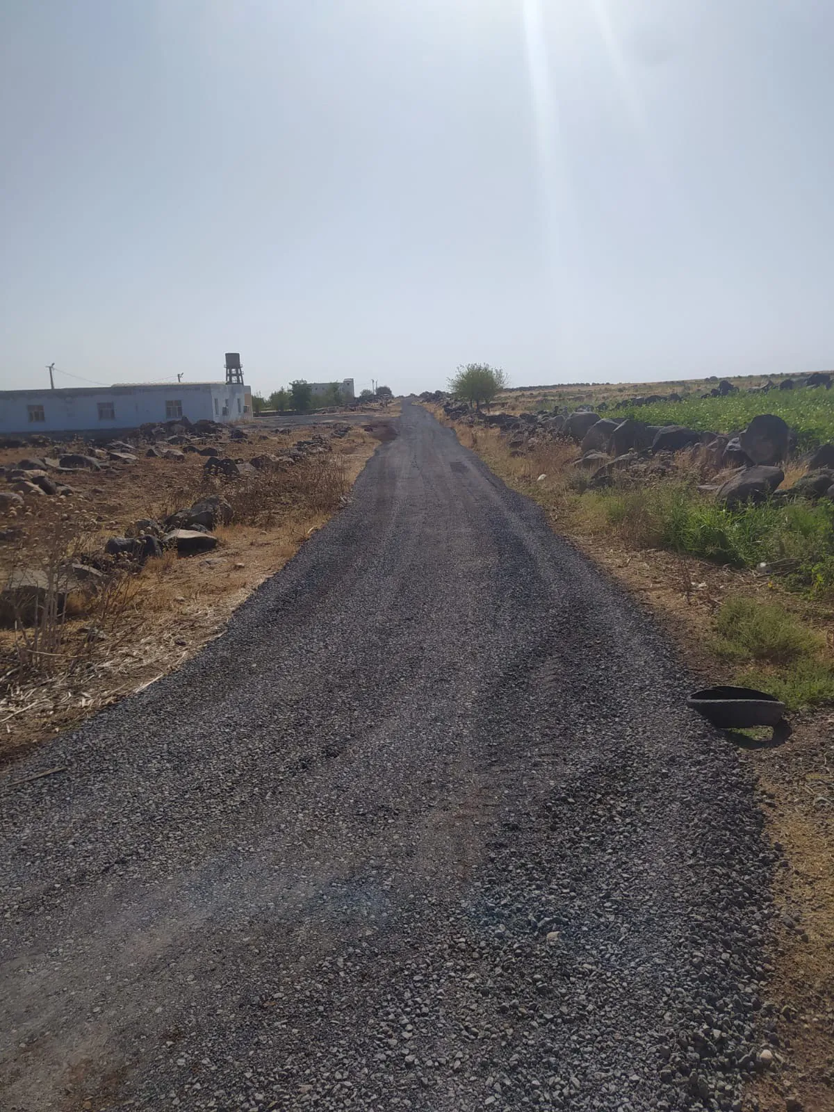 Yemişalan Mezrası’nda 6 bin ton mucurla yol çalışması yapıldı