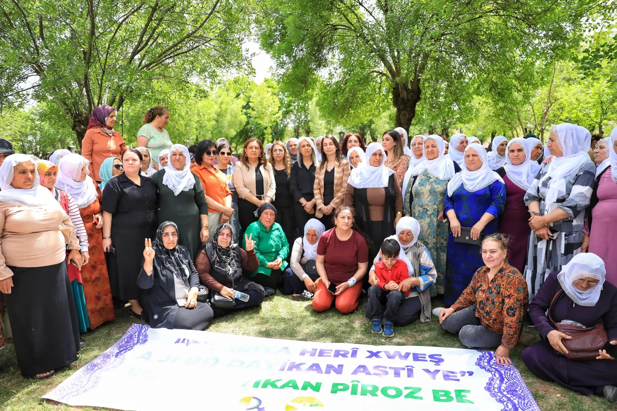 ‘Annelere verilecek en güzel armağan barıştır’