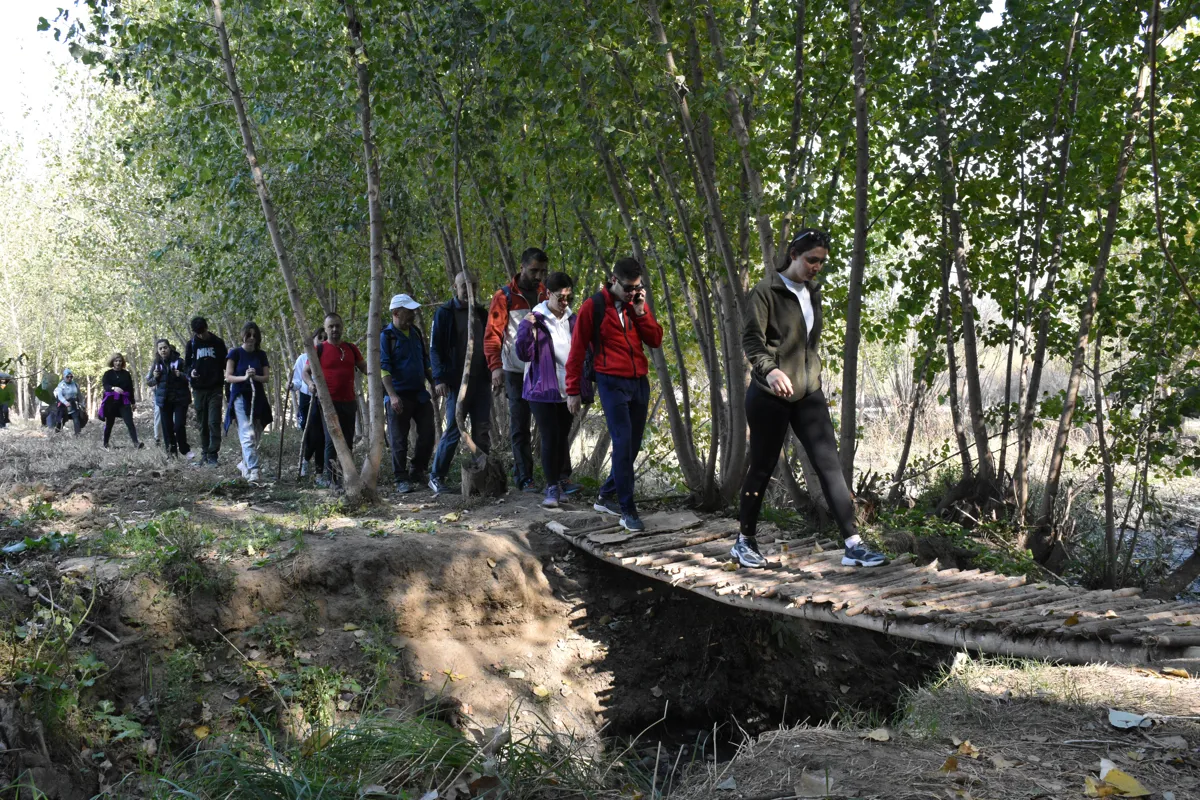 Hevsel Bahçesi’nde doğa yürüyüşü düzenlendi