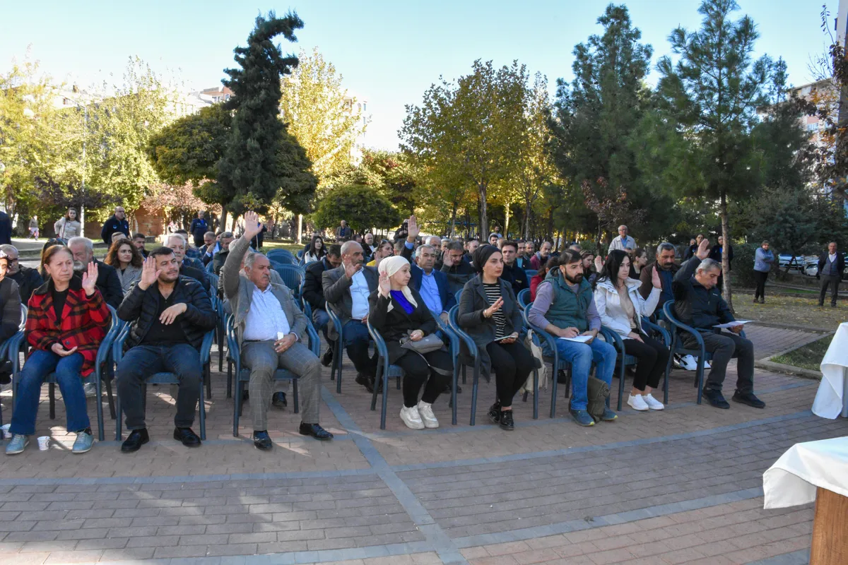 Meclis Toplantısı Rıhan Parkı’nda halkın katılımıyla gerçekleşti