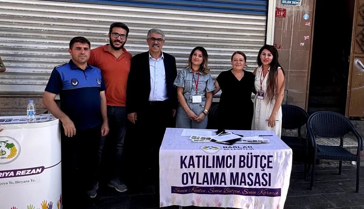 Eşbaşkanlar sandık noktalarını ziyaret etti