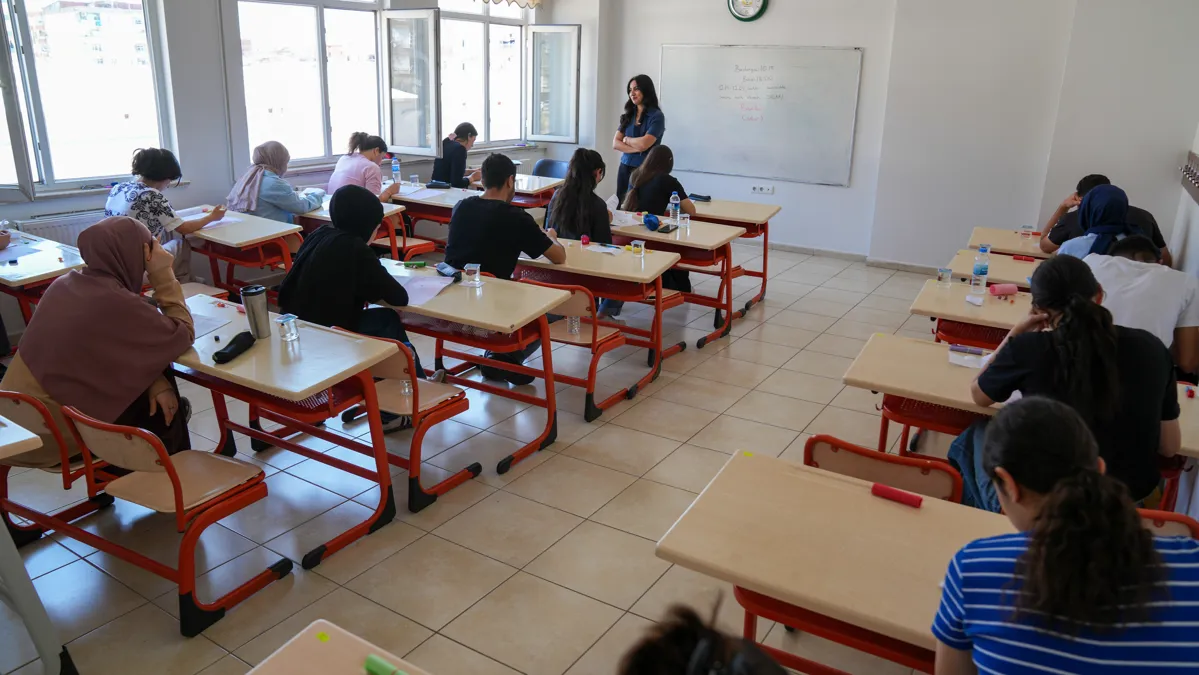  Öğrenciler YKS öncesi sınavı deneyimledi 