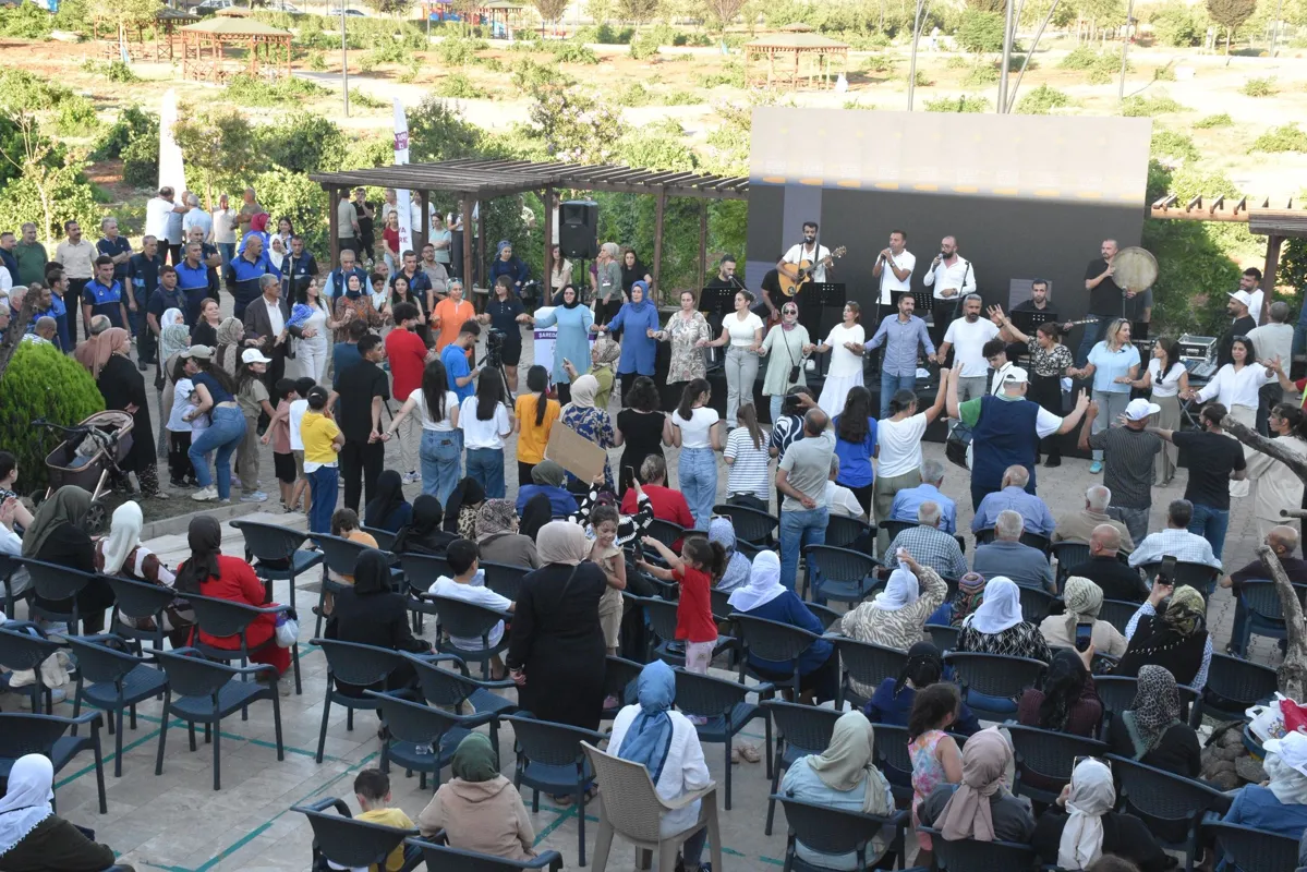 BAĞCILAR MAHALLESİ’NDE DEMOKRASİ ŞENLİĞİ: KATILIMCI BÜTÇEYE GÜÇLÜ BAŞLANGIÇ