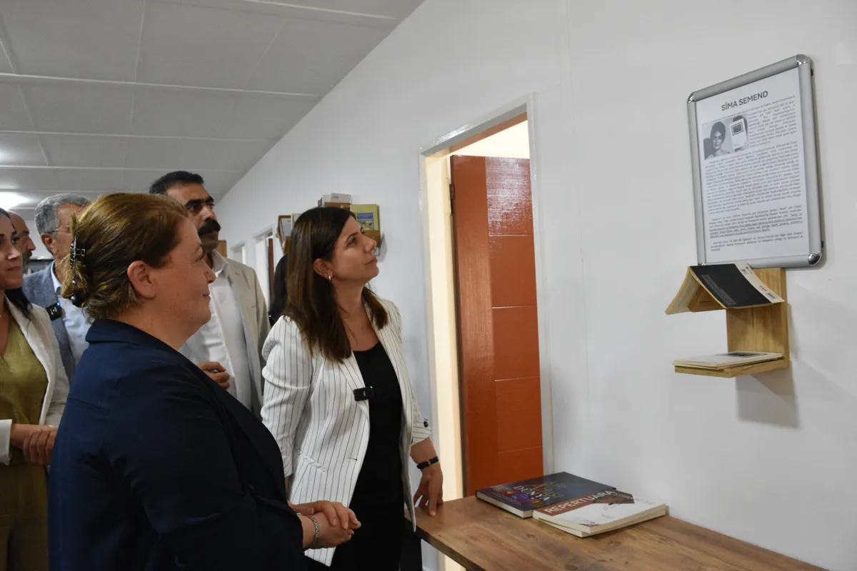 Sîma Semend ve Erebê Şemo Kütüphaneleri Açıldı: Gençlerin talepleri projeye yön verdi
