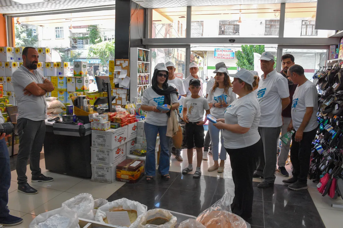Amed Temizlik Kampanyası: Bu kent hepimizin temiz tutalım