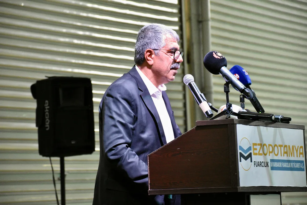 Eş Başkan Çelik, Otomotiv ve Mobilite Fuarına katıldı