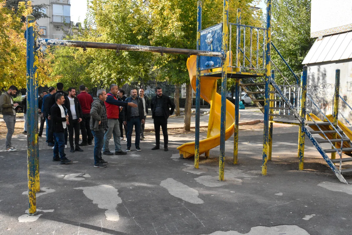 Parkların ihtiyaçları belirlenerek çalışmalar başlatıldı